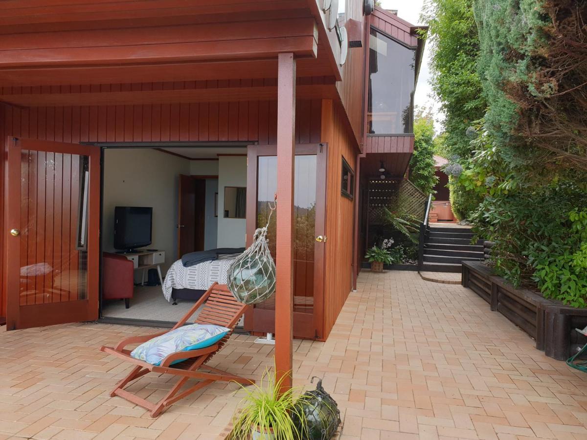 Lake View Garden Apartment Таупо Екстериор снимка