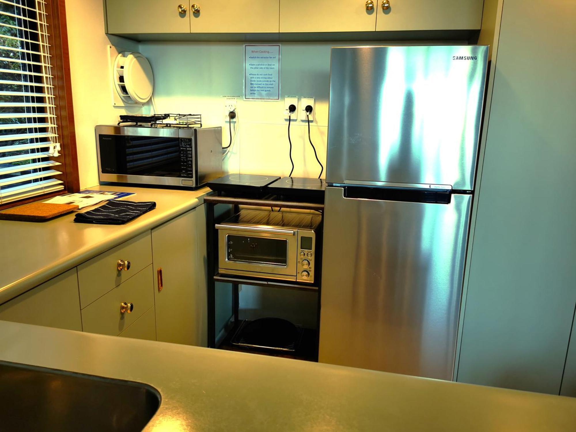 Lake View Garden Apartment Таупо Екстериор снимка